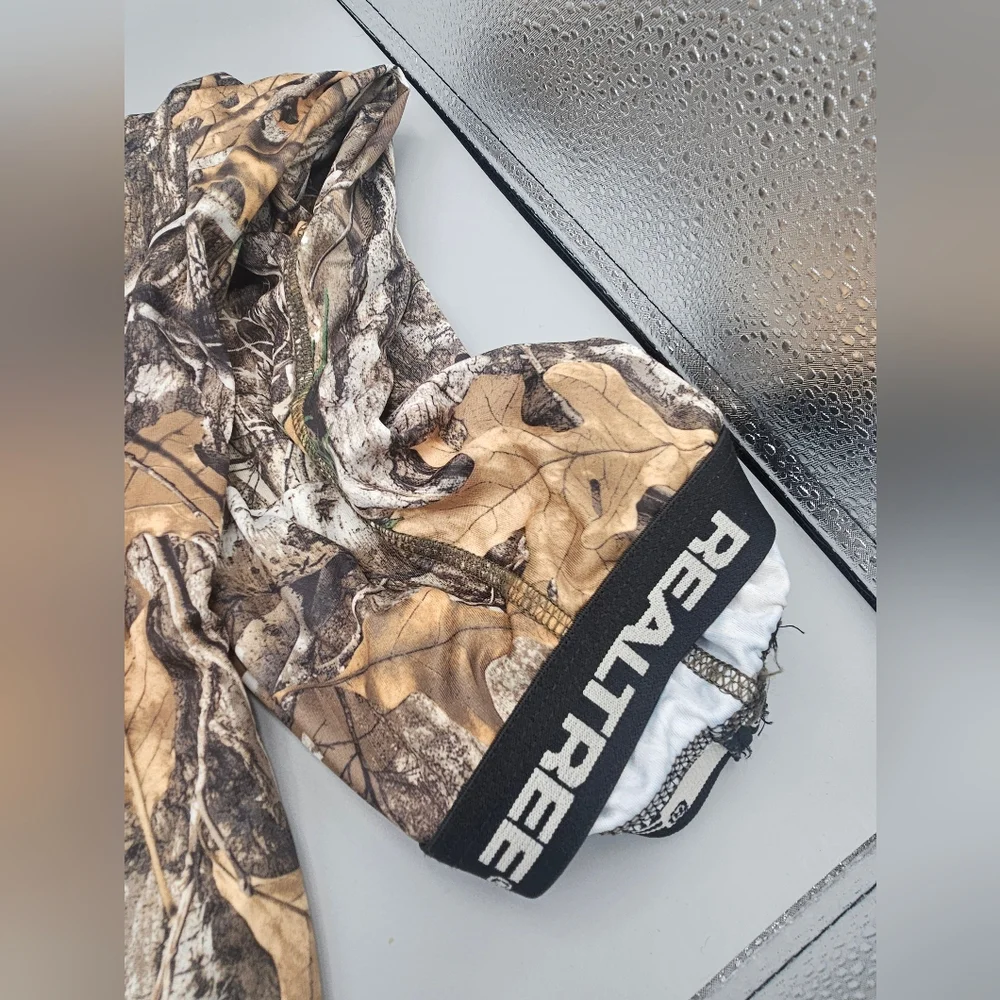 Realtree Baselayer Pants Camo Leaf Winter Hunter Gear Kids Sz 8‎ / M Lot Of 2